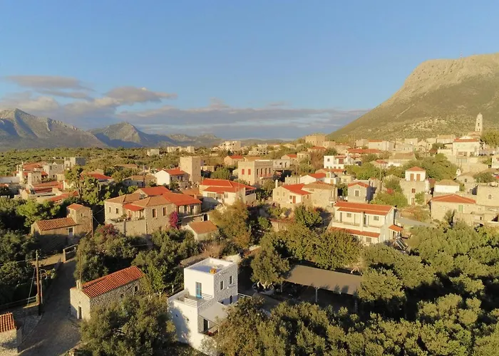 Pyrgaki House Ареополис